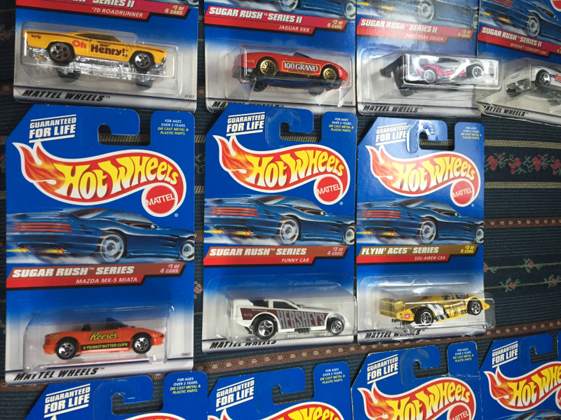 Illustration for article titled Enormous Die-Cast Collection - Box 45 - Let the Hot Wheels Roll...